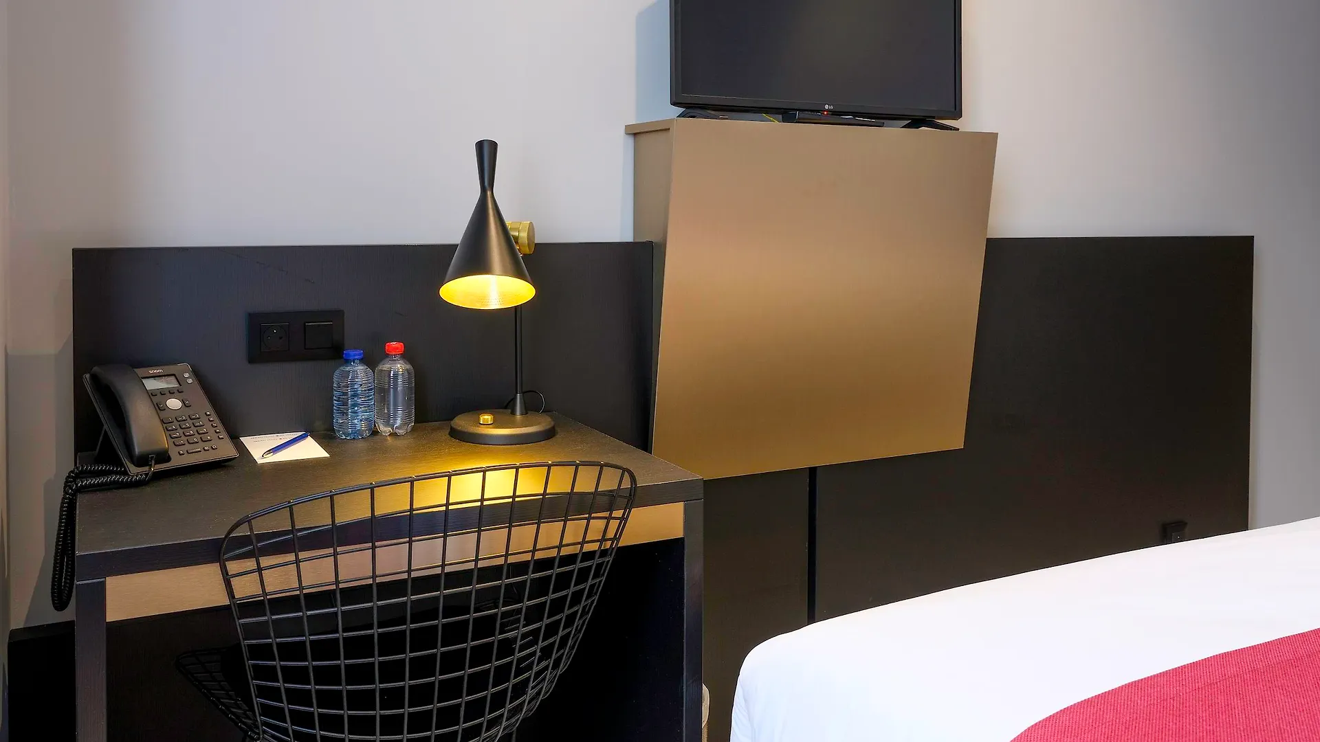 Amory Hotel By Hyllit Antwerp